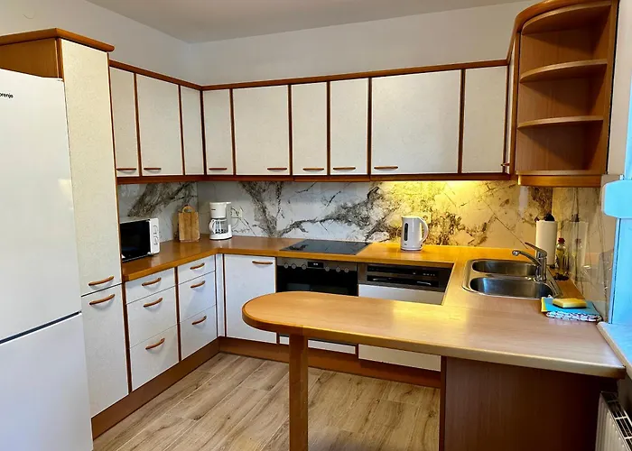 Ajo Family House With Free Parking - Self-check-in Tatil Evi